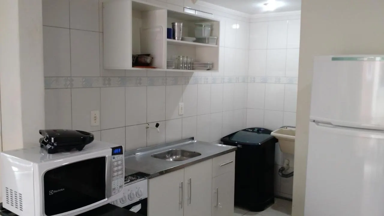 Apto El Shadday 203 /150 Metros Do Mar. Bombinhas 0*,